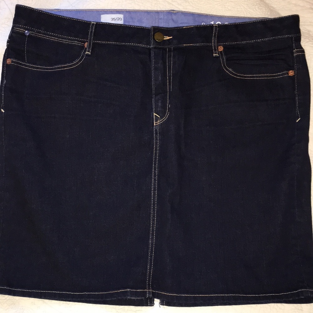 Denim skirt w slit